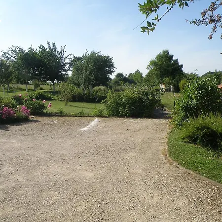 D'hotes Le Pavillon Du Charme Bed & Breakfast *